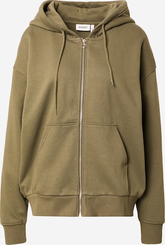 WEEKDAY Zip-Up Hoodie 'Alisa' in Green: front