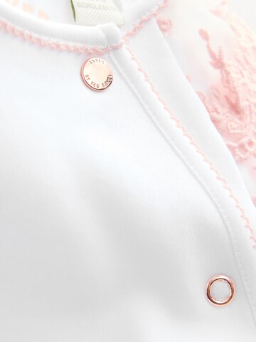 Baker by Ted Baker Nattøj 'Born In 2026' i hvid