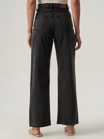 The Fated Wide leg Jeans 'SAIL ' in Zwart: terug