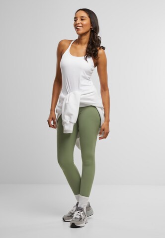 Haut de sport Urban Classics en blanc
