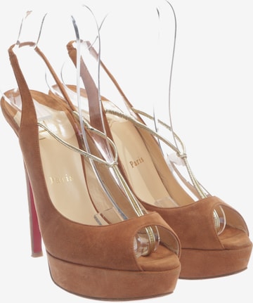 Christian Louboutin Sandaletten 39,5 in Braun: Vorderseite