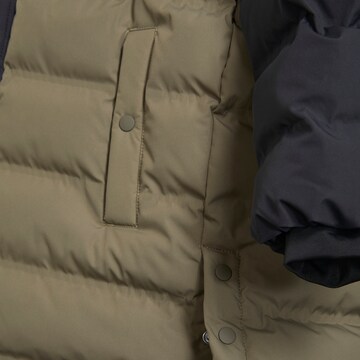 COLOR KIDS Weatherproof jacket in Green