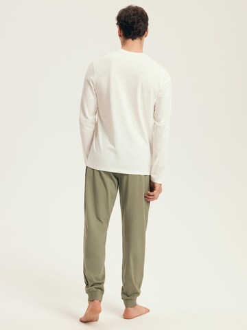 Henderson - Pijama largo 'Local' en beige