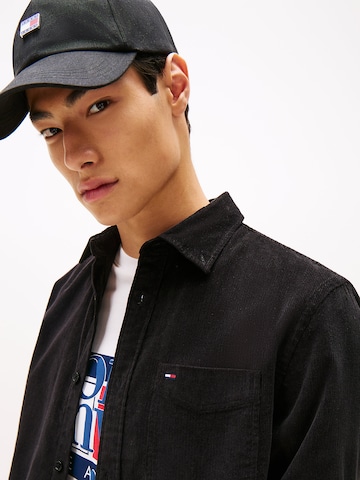 Tommy Jeans Regular fit Button Up Shirt in Black