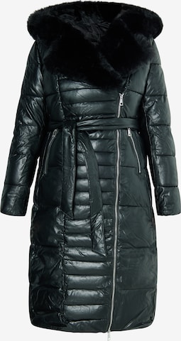 faina Winter Coat in Black: front