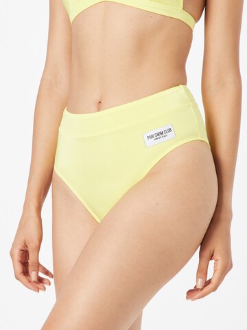 PARI Bikinihose 'SWIM CLUB' in Gelb: Vorderseite