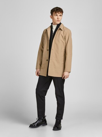 Manteau mi-saison 'Brandon' JACK & JONES en marron