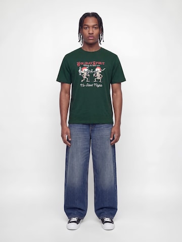 JACK & JONES Tričko 'JJMERRY SKULL XMAS' - Zelená