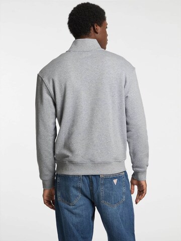 GUESS JEANS Sweatshirt in Grau