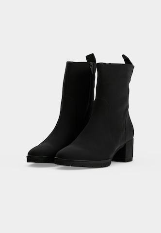 Botine 'DIANA' de la Högl pe negru