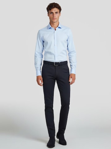 Profuomo Slim fit Button Up Shirt in Blue: front