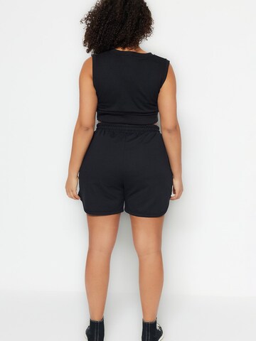 Regular Pantalon Trendyol Curve en noir