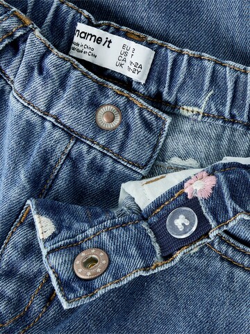 regular Jeans 'NMFBella' di NAME IT in blu