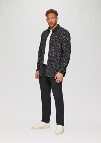 Coupe slim Chemise s.Oliver en noir
