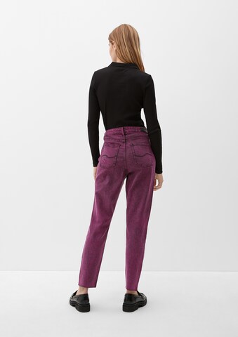 s.Oliver Tapered Jeans in Purple
