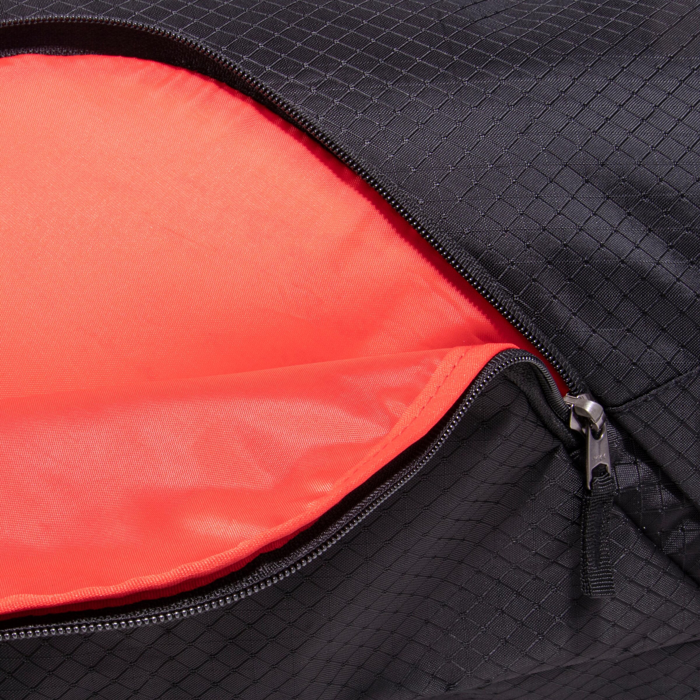 NITRO Sports Bag in Black