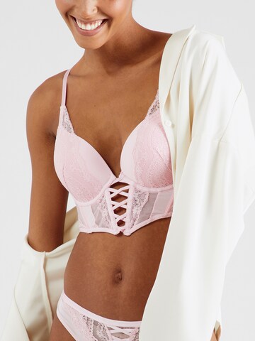 Hunkemöller Push-up Nedrček 'Selina' | roza barva: sprednja stran