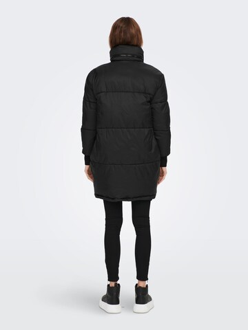 ONLY Zimní kabát 'Petra' – černá