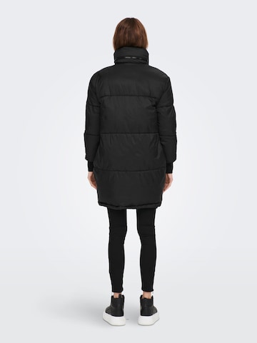 Manteau d’hiver 'Petra' ONLY en noir