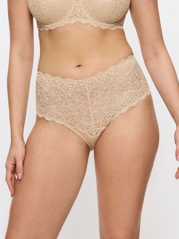 Slip ' Amourette Maxi ' TRIUMPH en beige : devant