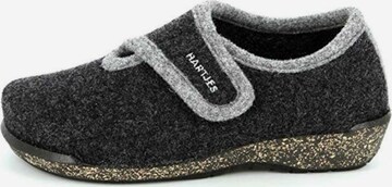 Hartjes Slippers in Grey