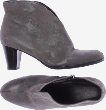 ARA Dress Boots in 37,5 in Grey: front