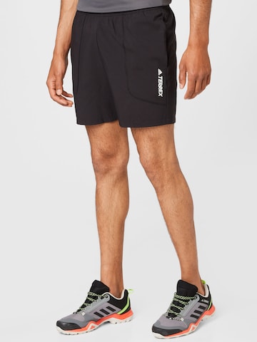 ADIDAS TERREX - regular Pantalón de montaña en negro: frente