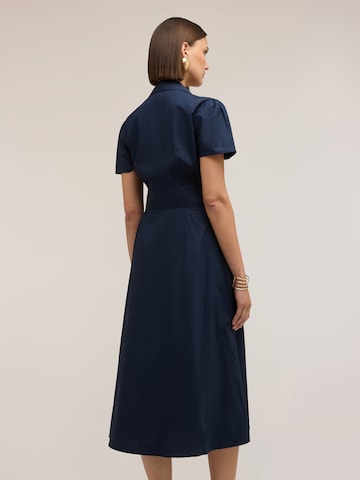 Robe-chemise MOTIVI en bleu