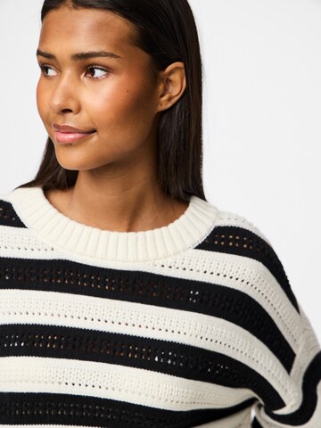 PIECES Sweater 'FANNI' in Black
