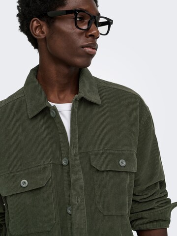 Coupe regular Chemise 'ONSSimon' Only & Sons en vert