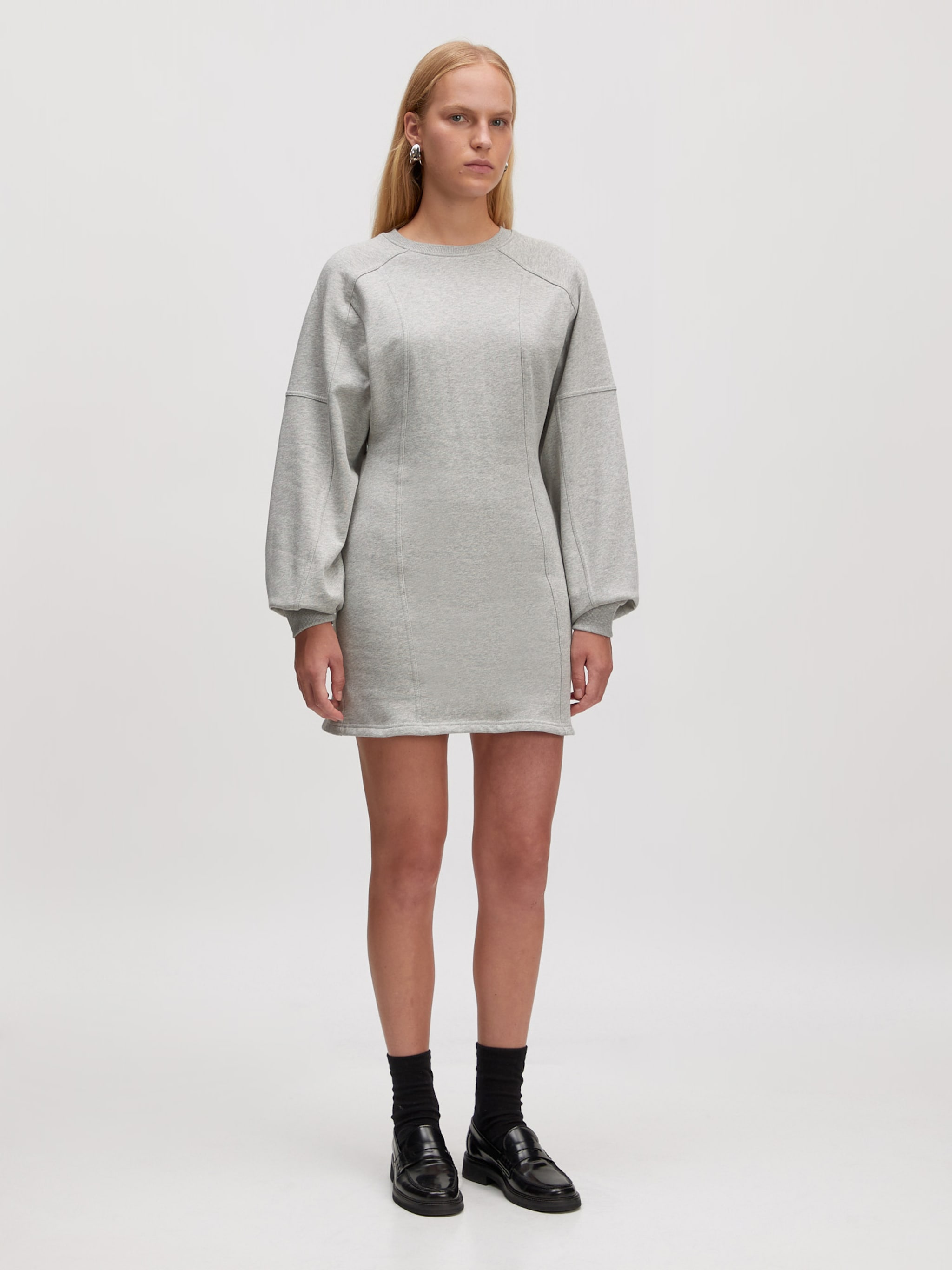 EDITED Producten Jurk 'Inaya' Grijs