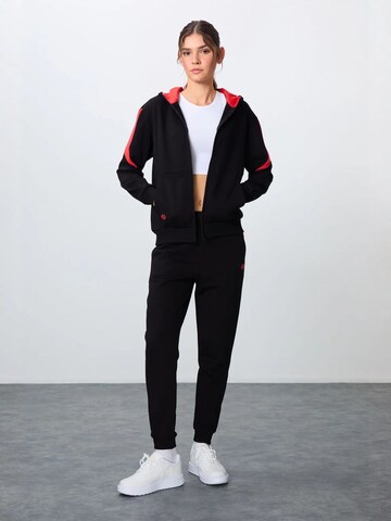 Tommy Life Jogging ruhák - fekete