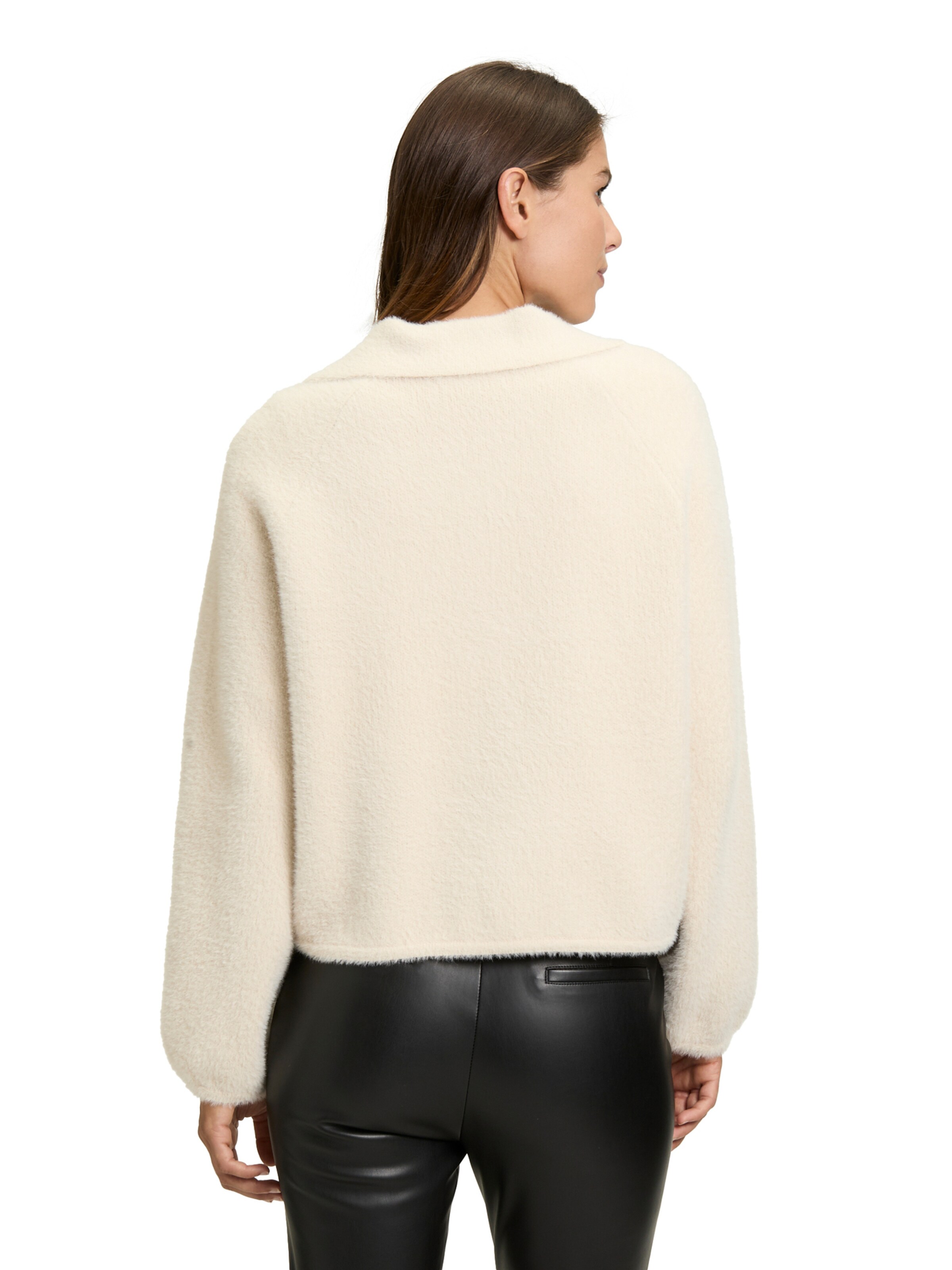 Betty Barclay Knit cardigan in Beige