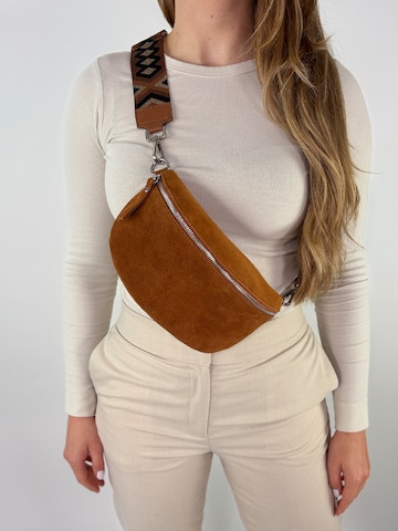 Marsupio 'ONDA medium' di lePelou in marrone