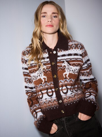 Next Cardigan i brun: forside
