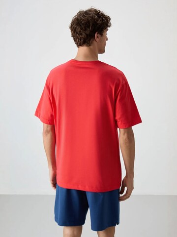 Tommy Life - Camisa em vermelho