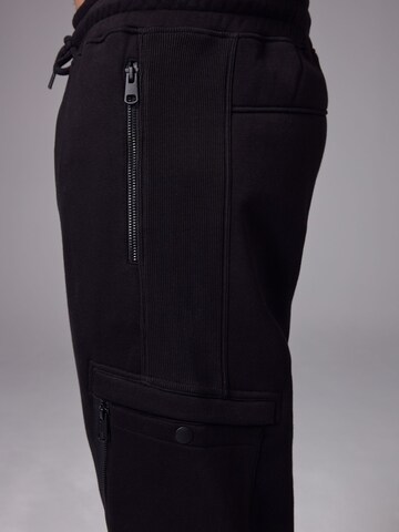 Effilé Pantalon cargo Next en noir