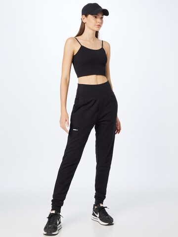 NEBBIA Tapered Workout Pants in Black
