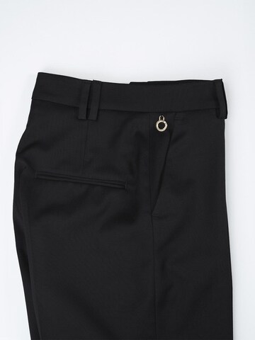 Pantaloni per costume tradizionale 'Martha 8330' di W. Wegener in nero: frontale