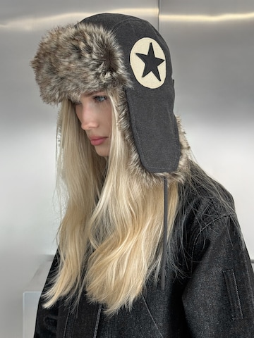 ENRAGE Mütze 'PILOT' in Schwarz