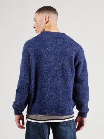 Pulover 'Emilio' de la WEEKDAY pe albastru