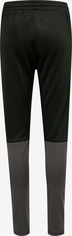 Hummel Regular Workout Pants in Black