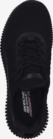 Baskets basses SKECHERS en noir