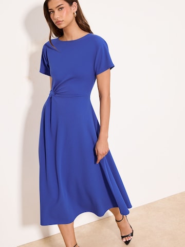 Rochie de la Lipsy pe albastru