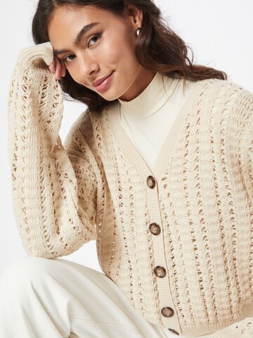 Femme Luxe Cardigan 'PYPER' i beige