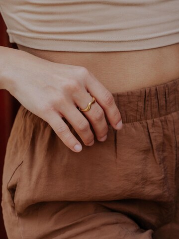 Akitsune Ring 'Felicity Ring Gold' in Gold