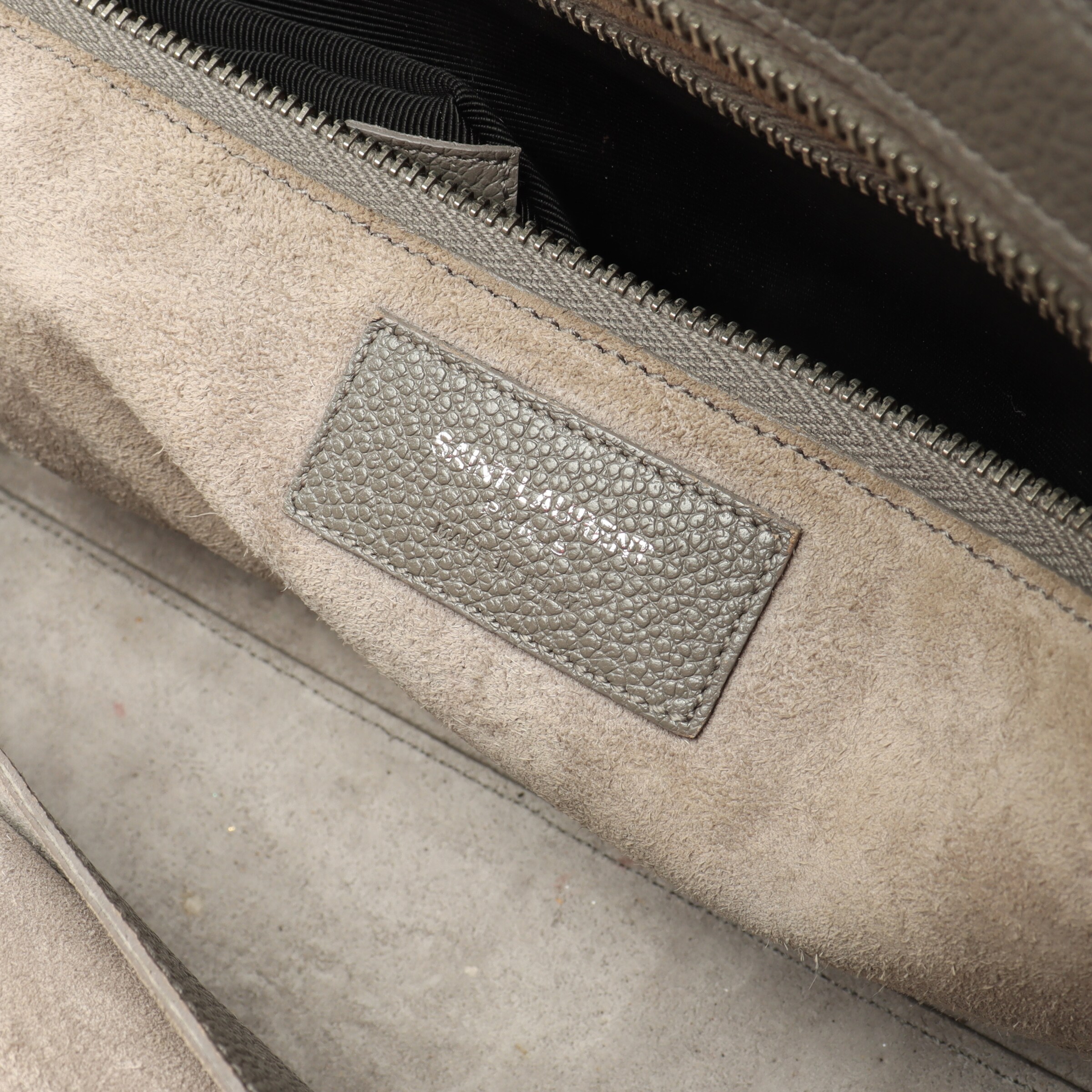 Saint Laurent Bag in One size in Grey