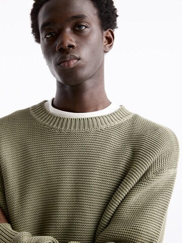 Pull&Bear Sweater in Green