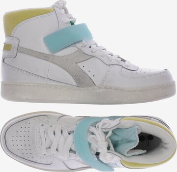 Diadora Sneakers & Trainers in 42 in White: front