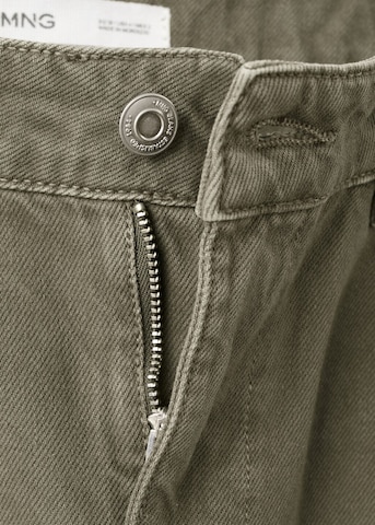 MANGO Baggy Cargofarkut 'Dilly' värissä vihreä